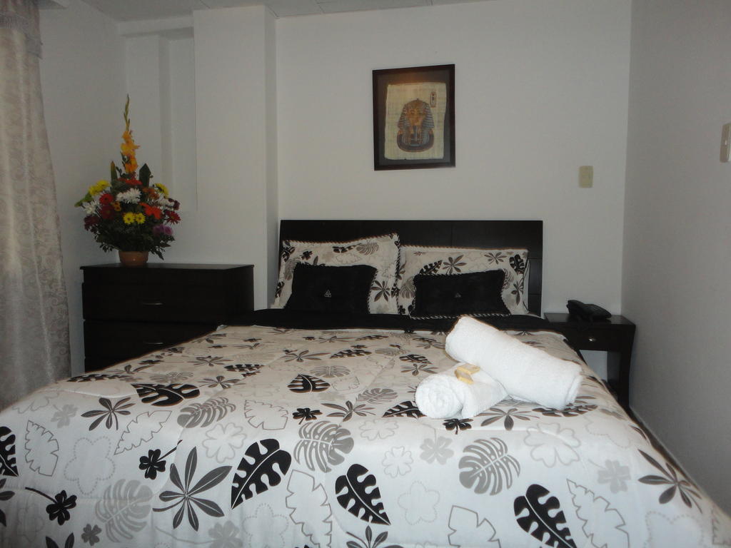 Hotel Fenix Real Bogota Ruang foto