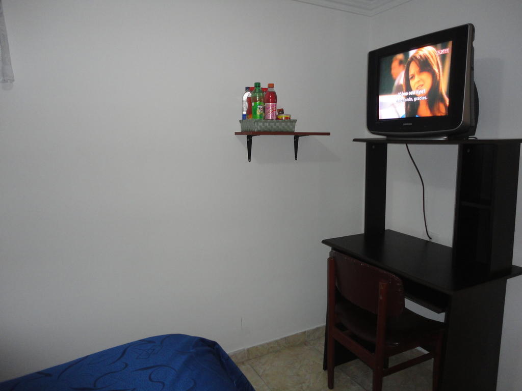 Hotel Fenix Real Bogota Ruang foto